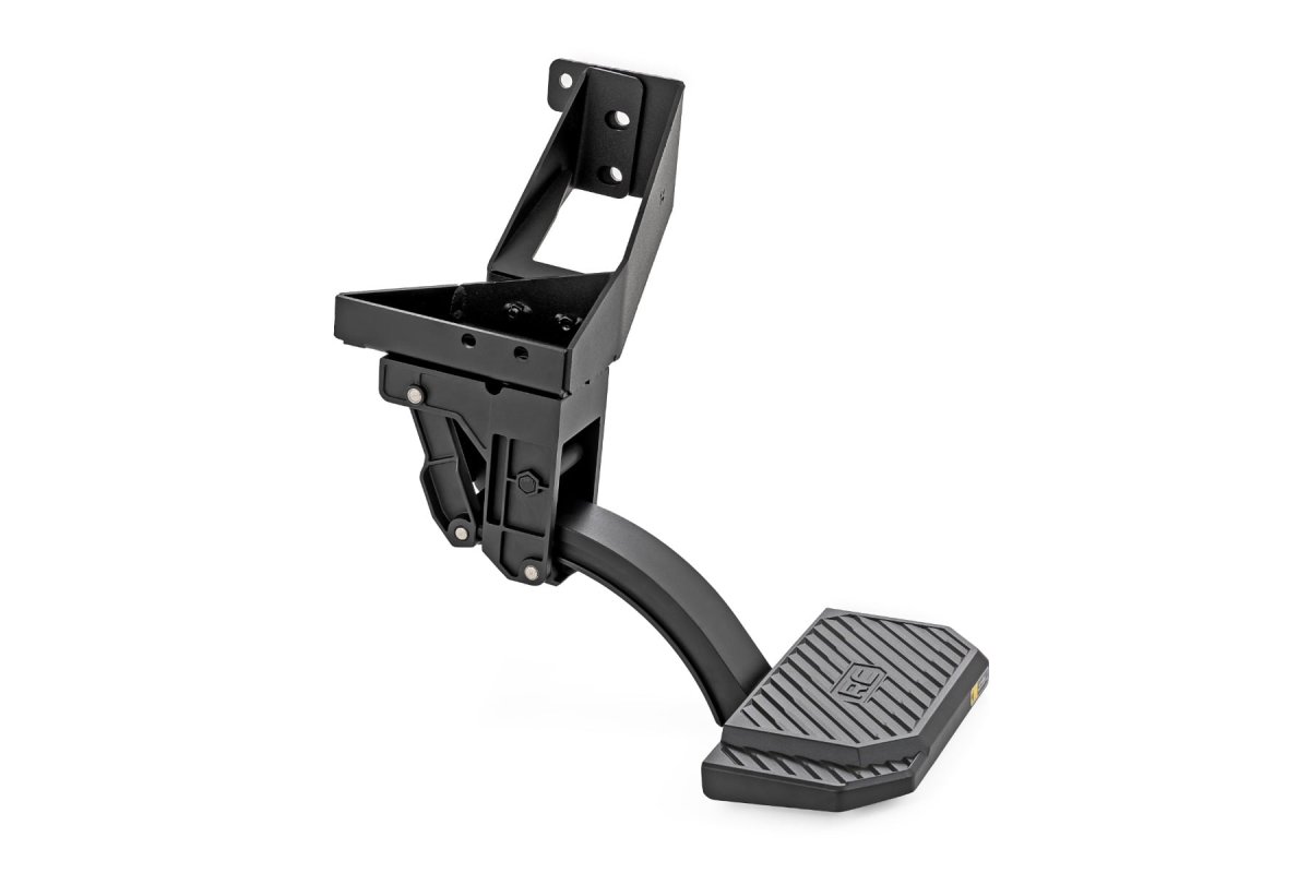 GMC 2500HD Retractable Bed Step - Rough Country - Manual Pull - '11-'14
